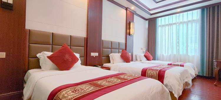 重庆雅阁主题酒店(梁平高铁南站店)图片