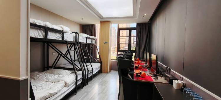 暴风电竞酒店(宜春中山路店)图片