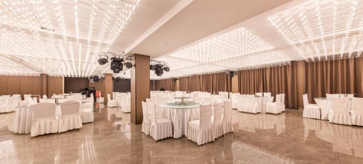 丰宁御濠酒店(承德丰宁北雁商城店)图片