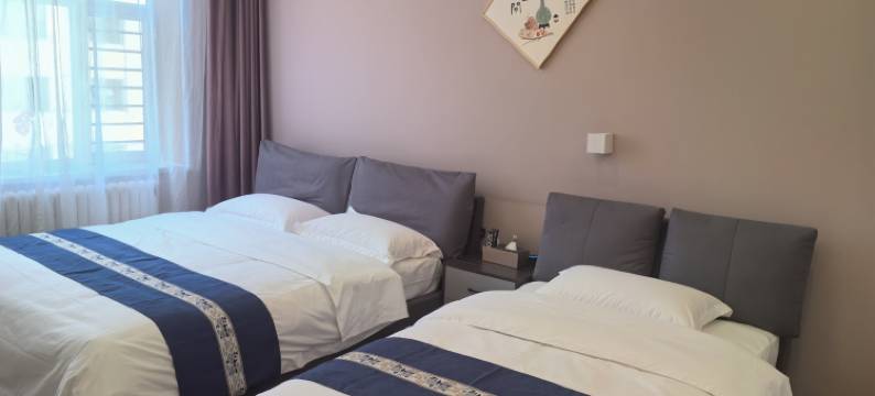 巴彦淖尔蓝泰酒店(维多利摩尔城店)图片