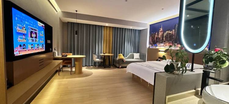 富宁鼎冠精品酒店图片