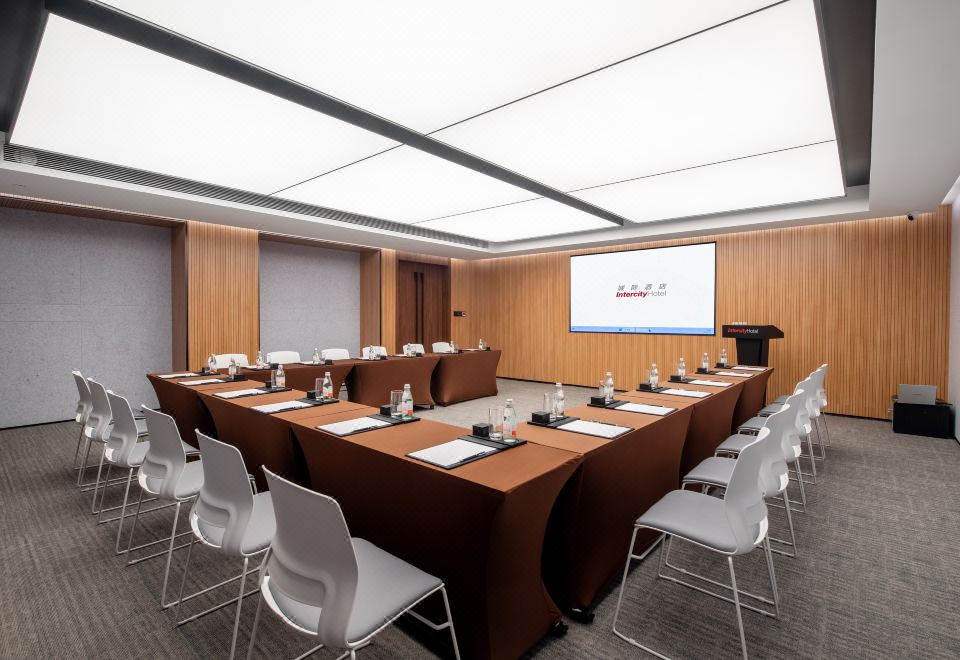 Taiyuan Yingze Street Intercity Hotel Hotel Overview