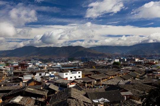 鹿鸣云居·富氧轻奢度假美宿(香格里拉独克宗古城大佛寺转经筒店)图片