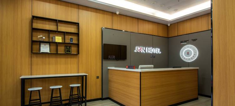 骏怡连锁酒店(沧州荣盛购物广场黄河路小学店)图片