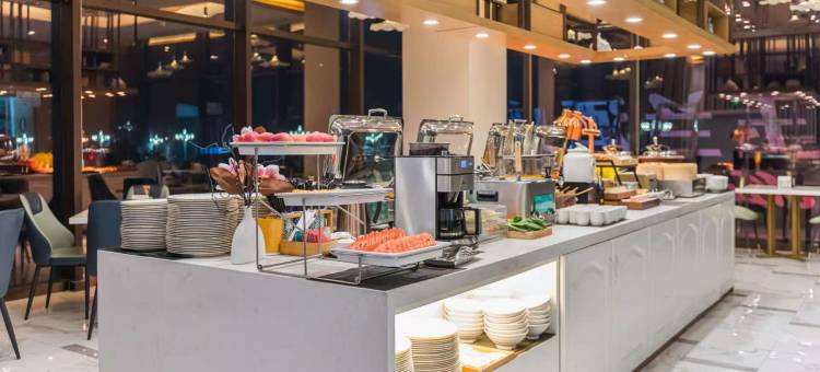 白玉兰酒店(滕州万达广场店)图片