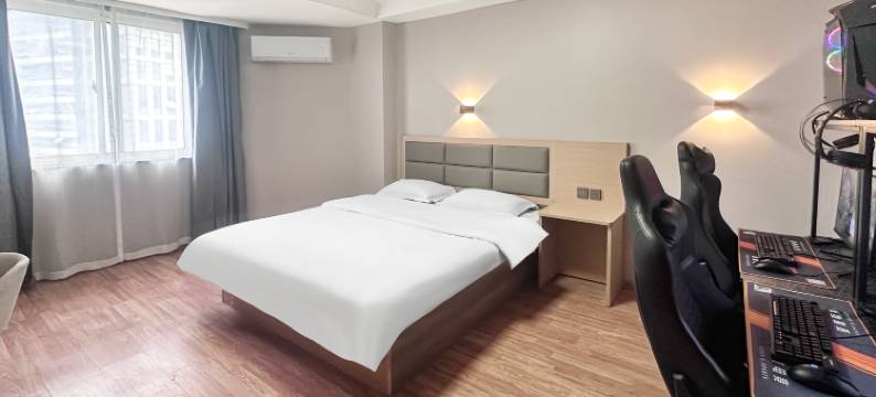 本色电竞酒店(上海火车站店)图片