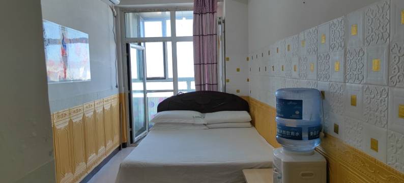 华馨宾馆(呼和浩特火车站店)图片