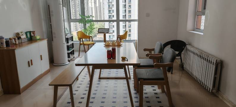 明亮的女生青旅(石家庄市第四医院谈固地铁站店)图片