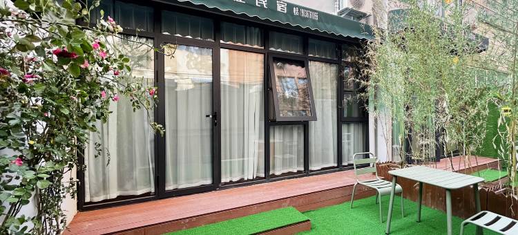 玖住民宿(开封清明上河园店)图片
