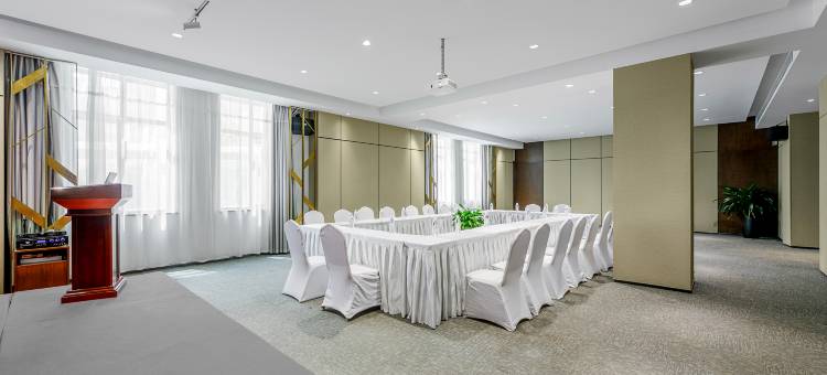 驿居(西安丈八四路地铁站神州数码科技园店)图片