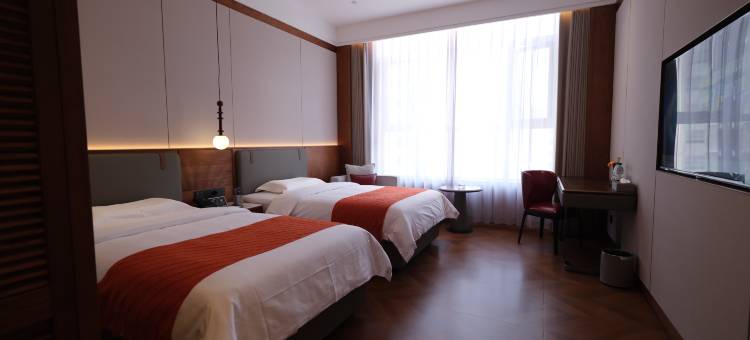 瑞斯利大酒店(庆城店)图片