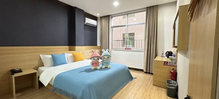 龙轩公寓(罗定汽车总站店)图片