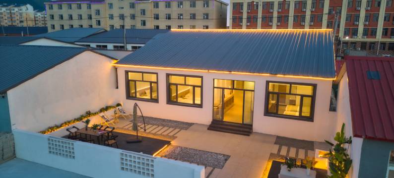 山与山SHANYUSHAN设计师民宿(乌兰布统景区店)图片