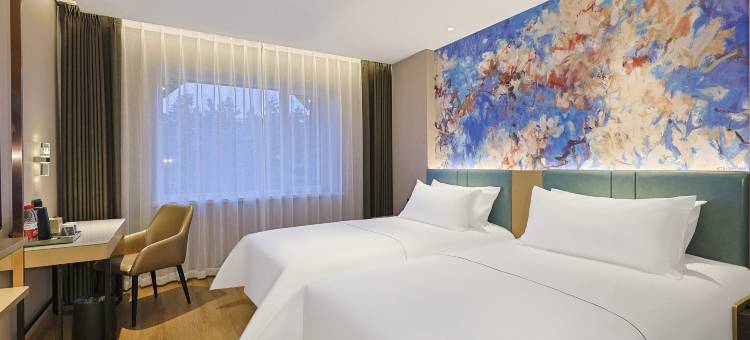 白玉兰酒店(长白山二道白河店)图片