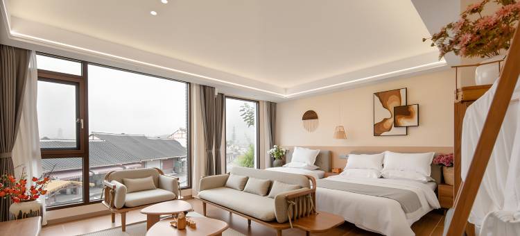 花溪四间房民宿(青岩古镇店)图片