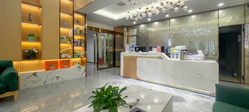 花之旅假日酒店图片