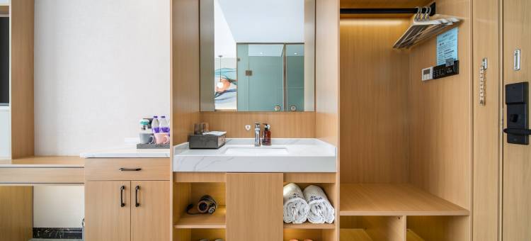 云端酒店(新蔡喜盈门悦享城店)图片