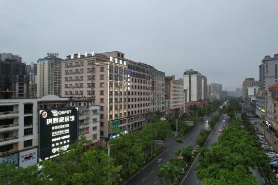 优盈酒店(东兴东盟大道店)