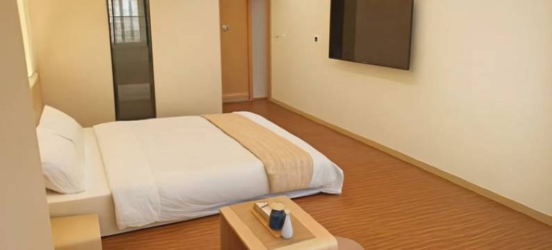 龙猫精灵酒店(沈阳高铁站店)图片