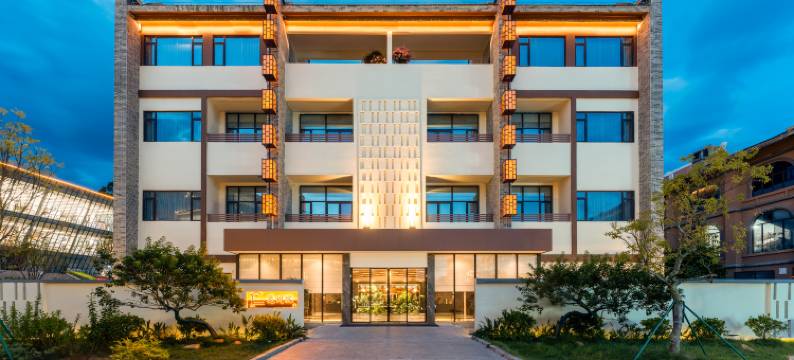 窦州院酒店(茂名信宜窦州里文创街店)图片