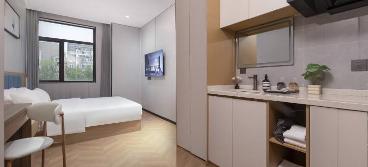 艺选酒店(上海虹桥机场七宝地铁站店)图片