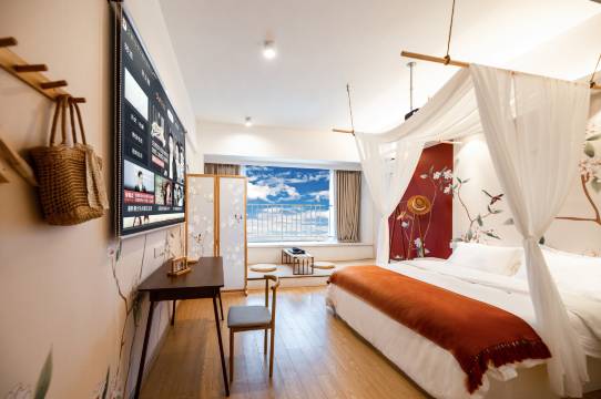 枝·几酒店(合川宝龙广场店)