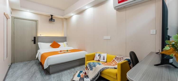 拾光影寓(广州大学城GOGO新天地店)图片