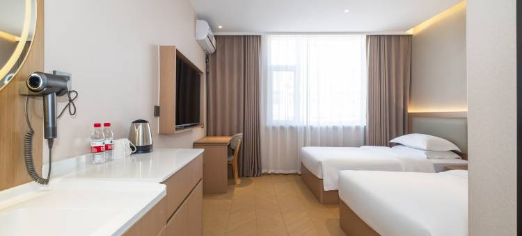 原平万华酒店(原平市政府中央时代广场店)图片