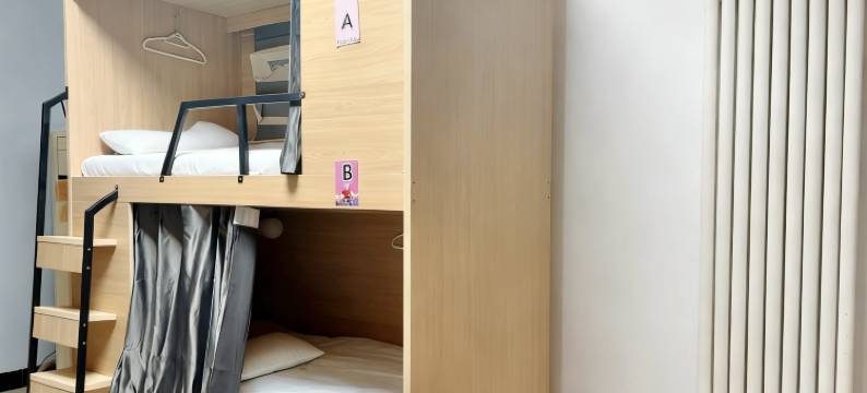 西不理站青年旅社图片