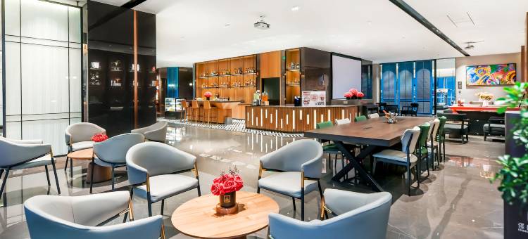 重庆解放碑洪崖洞逸扉酒店图片