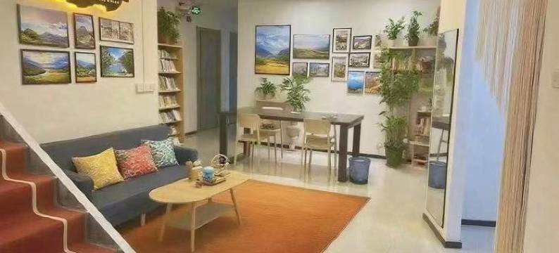 远方荆楚民宿(武汉江汉路地铁站店)图片