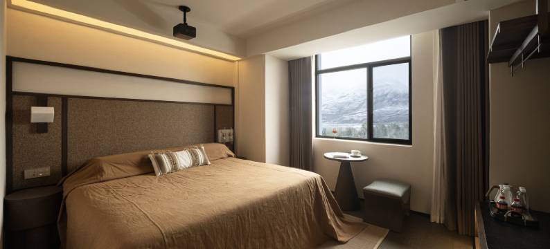 暮山映雪·天空之域ISLAND  VILLAGE(新都桥店)图片