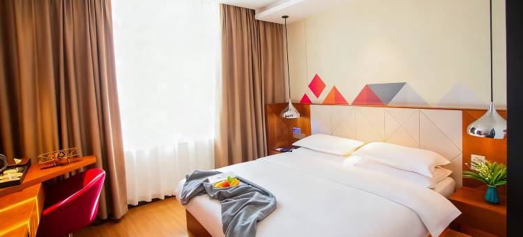 柏曼酒店(钟祥火车站莫愁湖石城大道店)图片