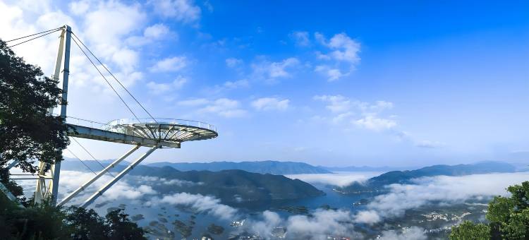 仙岛湖四季湖畔宾馆(天空之城景区店)图片