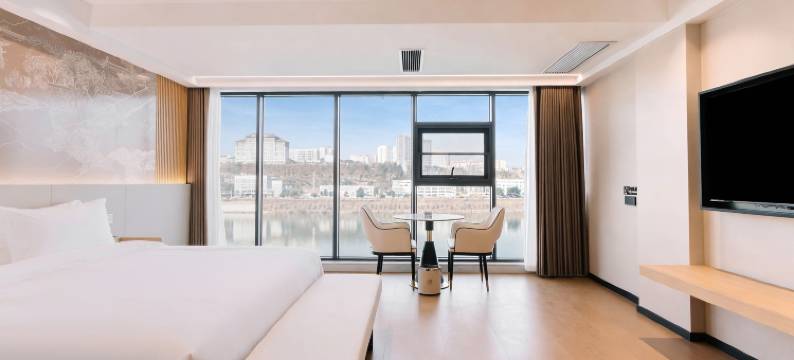 云泊江湾酒店图片