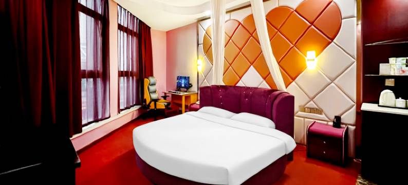 亚信电竞酒店(浏阳长兴湖南湖公园店)图片