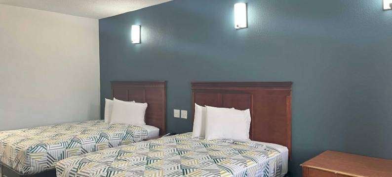 6号汽车旅馆，克利夫兰，密西西比州 - 三角洲州立大学(Motel 6 Cleveland, MS - Delta State University)图片