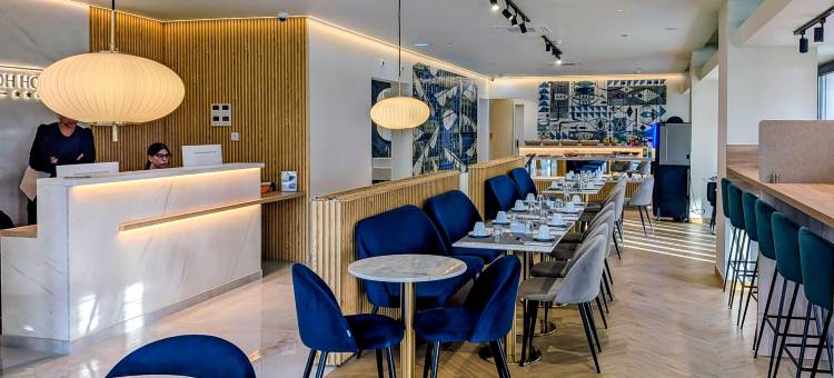 英凡特桑托酒店(Hotel Infante Santo)图片