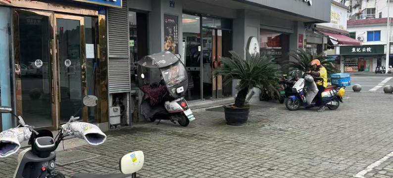 姑馨商务宾馆(苏州盘门景区店)图片