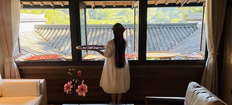 半山青绿民宿(婺源店)图片