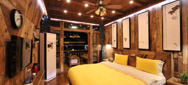 古童临江客栈(凤凰虹桥店)图片