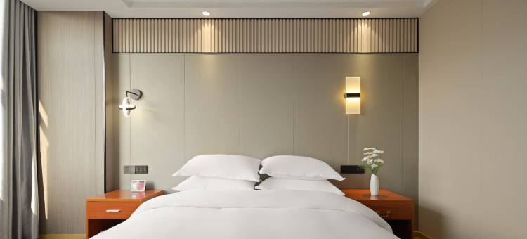 途客中国轻居酒店(宜城襄沙大道军翔百货店)图片