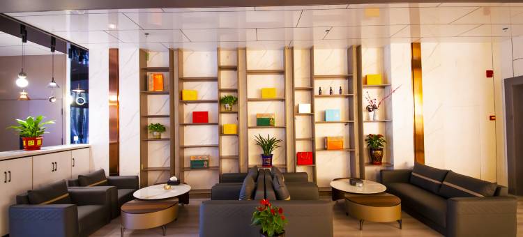 彭阳闽宁星光酒店图片