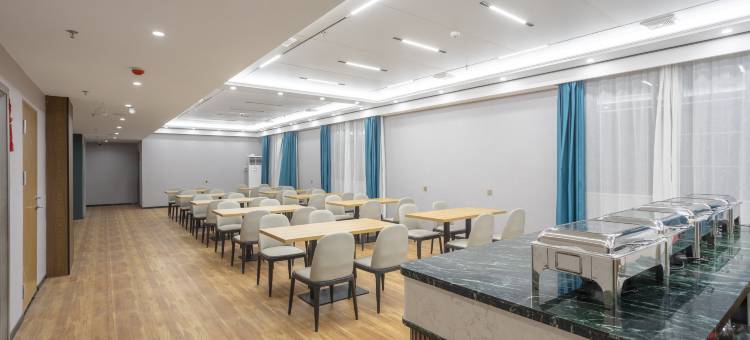 君之兰国际酒店(环江中山路店)图片