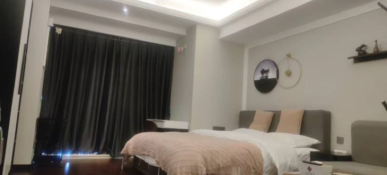 云逸公寓(海岸城店)图片