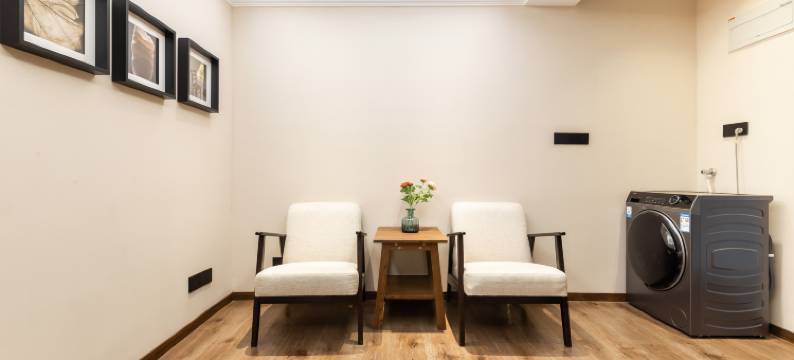 八百庭公寓(重庆解放碑步行街店)图片