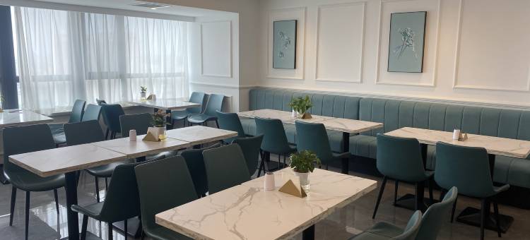 希岸·轻雅酒店(长春砂之船中东奥莱店)图片