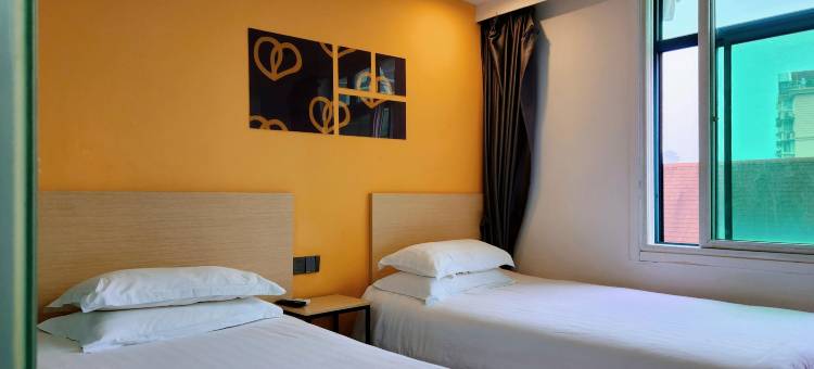 布丁严选酒店(杭州火车城站清河坊古街店)图片