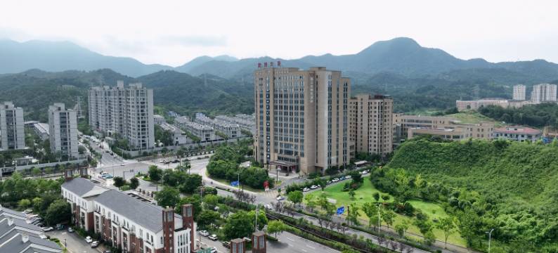 宁海新日月·明珵酒店(宁海中学华山公园店)图片