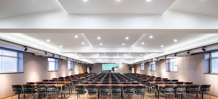 白玉兰酒店(哈尔滨医大一院中华巴洛克店)图片